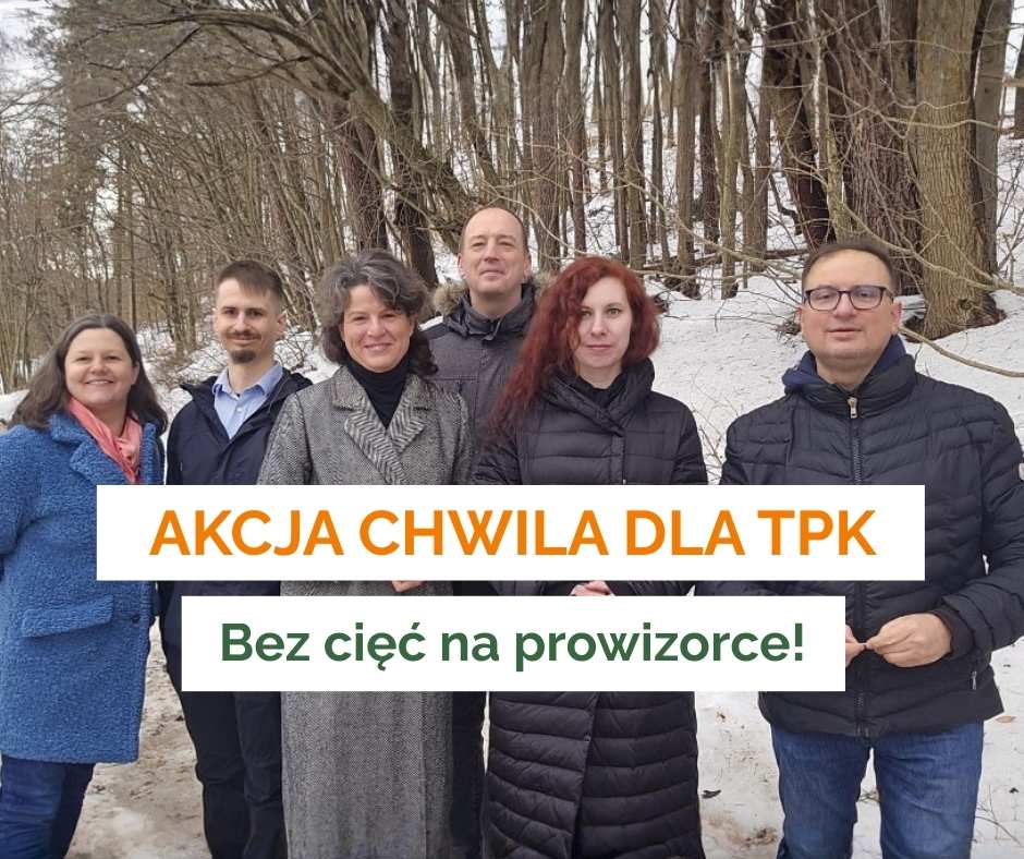 Ilustracja do tekstu: akcja chwila dla TPK, stop cięż na prowizorce, przedstawia osoby występujące na konferencji prasowej